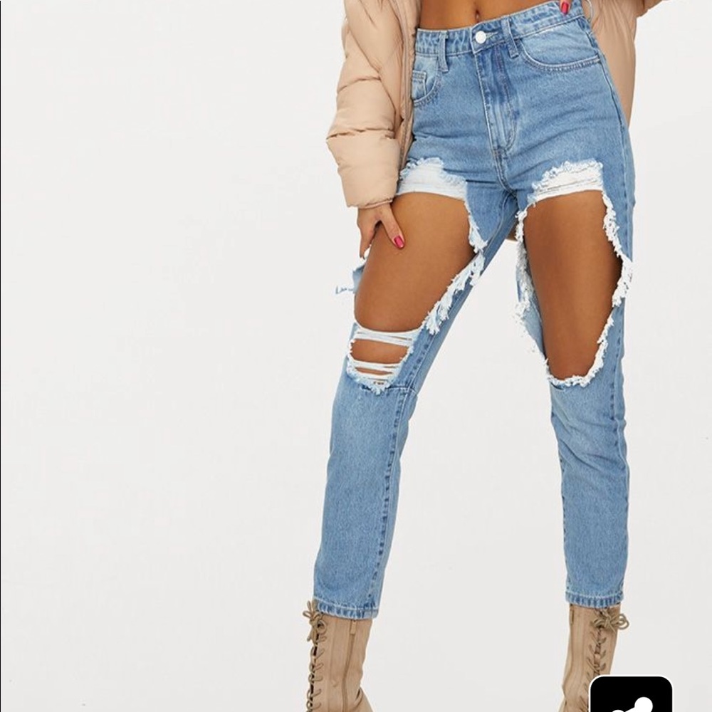 PrettyLittle Thing Mid Wash Extreme Jean